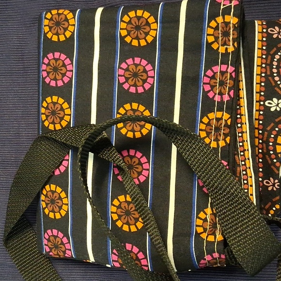 Colorful Patterned Crossbody Bag - Picture 12 of 13